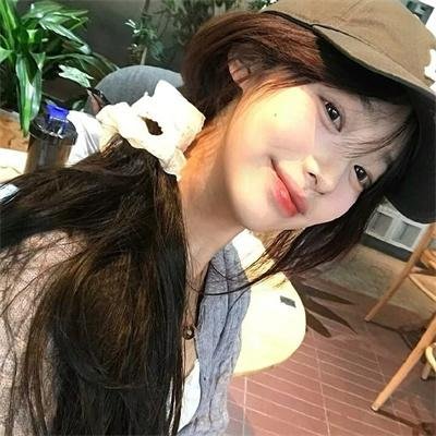 半城明媚半城雨第一季